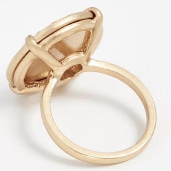 Tory Burch Gold Coin medallion Ring size 7 - Picture 8 of 12